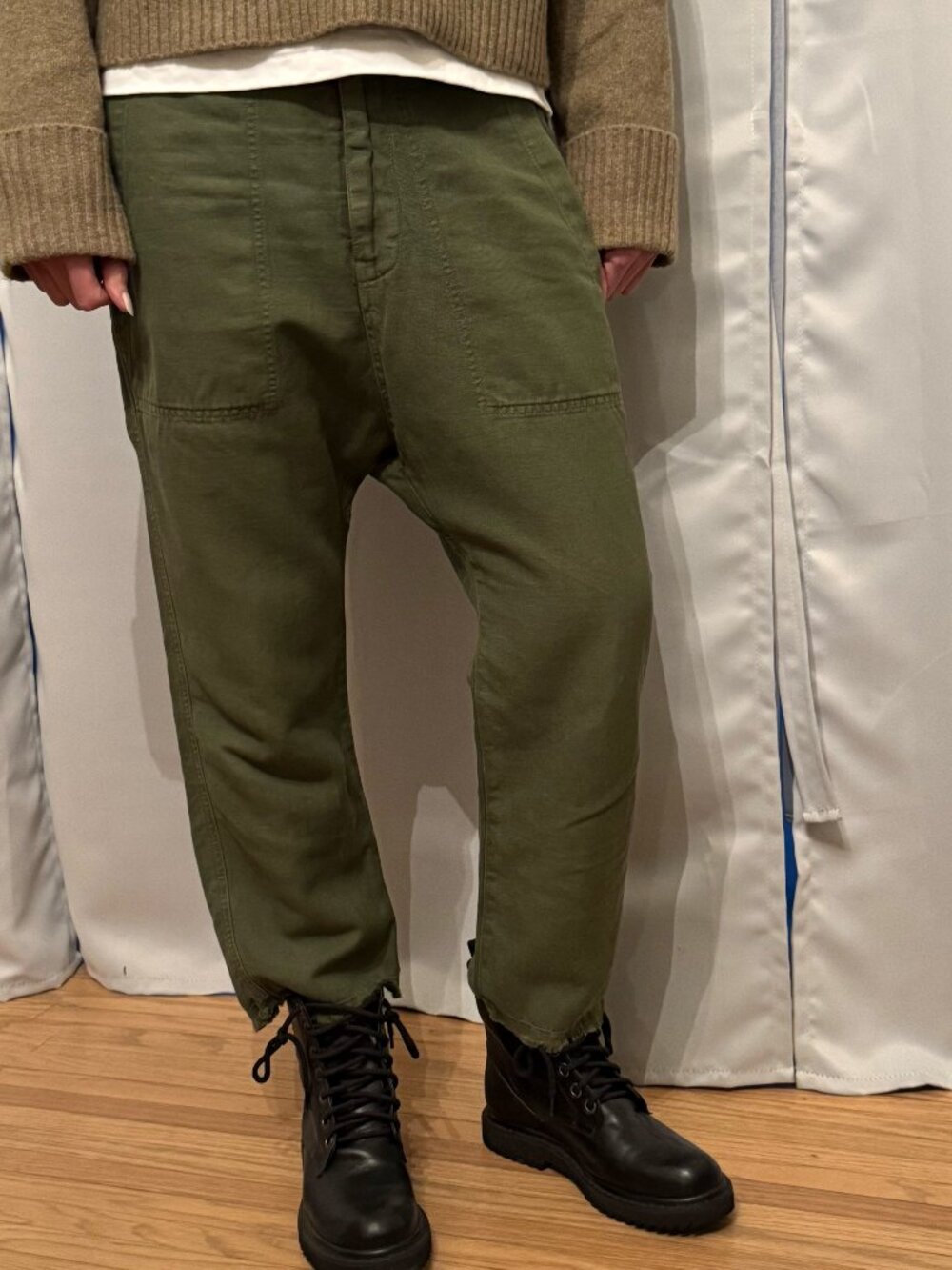 Nili Lotan Women's Green and Khaki Trousers